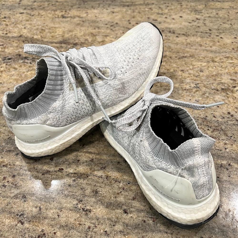 Adidas Gray and White Sneakers with Modern Knit Design